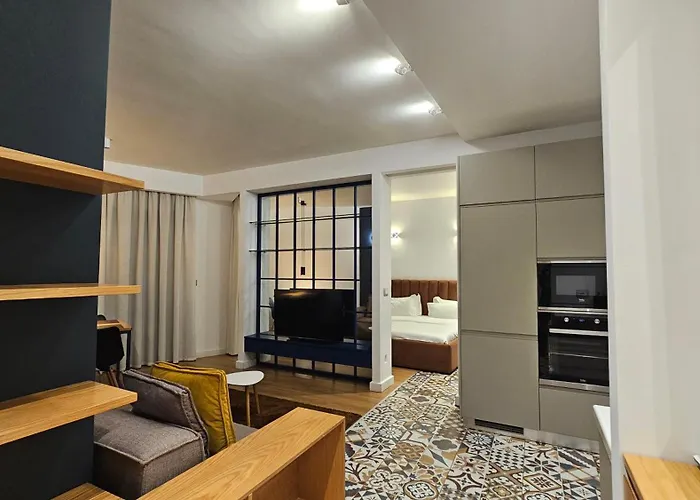 Tam Mozart Skanderbeg Square Apartment *