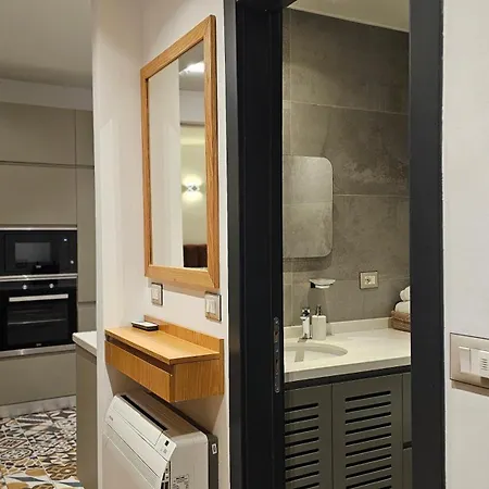 Tam Mozart Skanderbeg Square Apartment Tirana
