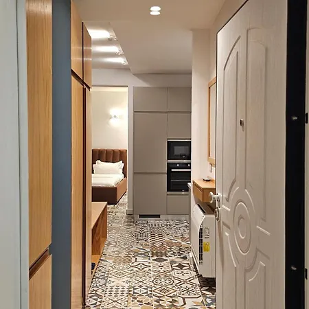 Tam Mozart Skanderbeg Square Apartment *
