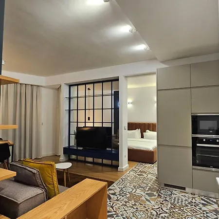 Tam Mozart Skanderbeg Square Apartment *