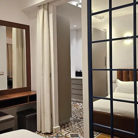 Tam Mozart Skanderbeg Square Apartment *